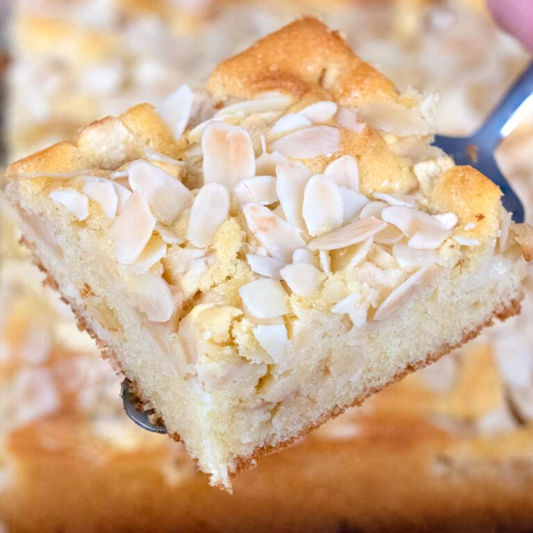 schneller Apfelkuchen mit Mandeln - Sandras Backideen