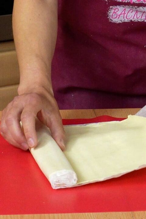 Aprikosenkuchen mit Blätterteig - Sandras Backideen