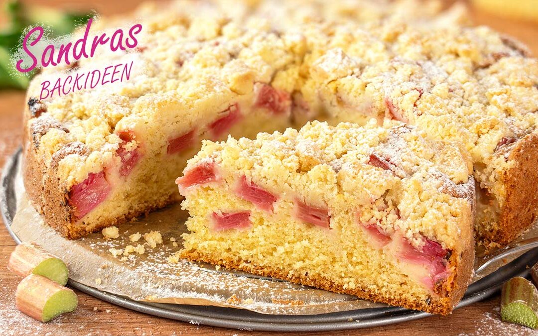 saftiger Rhabarberkuchen mit Streusel