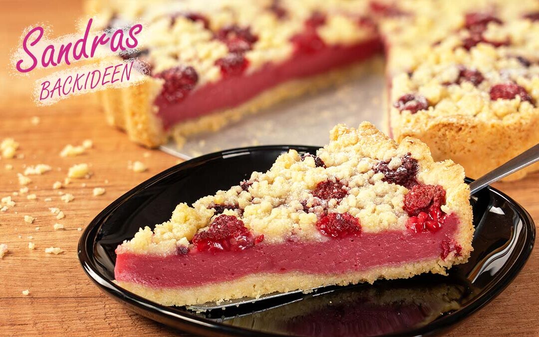 Himbeerkuchen mit Pudding und Streusel